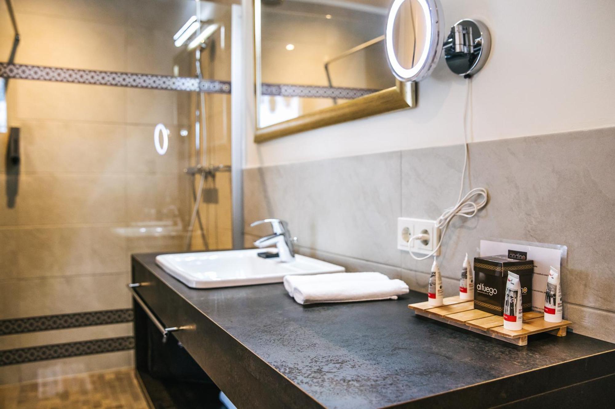 Hotel Andino Санкт Антон ам Арлберг Екстериор снимка